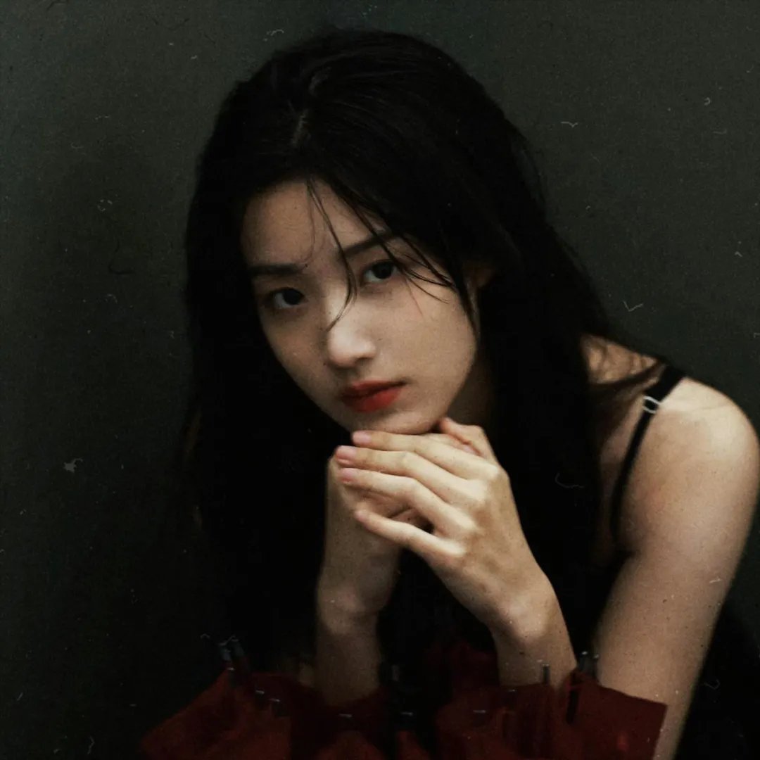 女教师2022